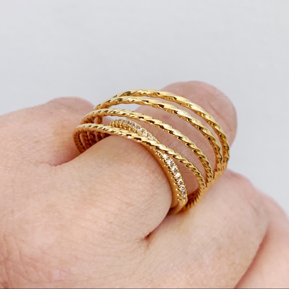 18KGP Caged CZ Doke Ring Unique Sz 6.5 NWOT - Picture 1 of 4